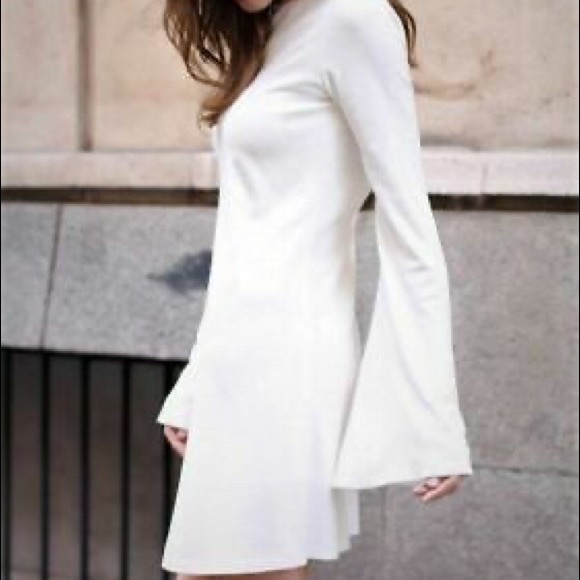 Zara white mini dress with draping sleeves - Picture 3 of 3